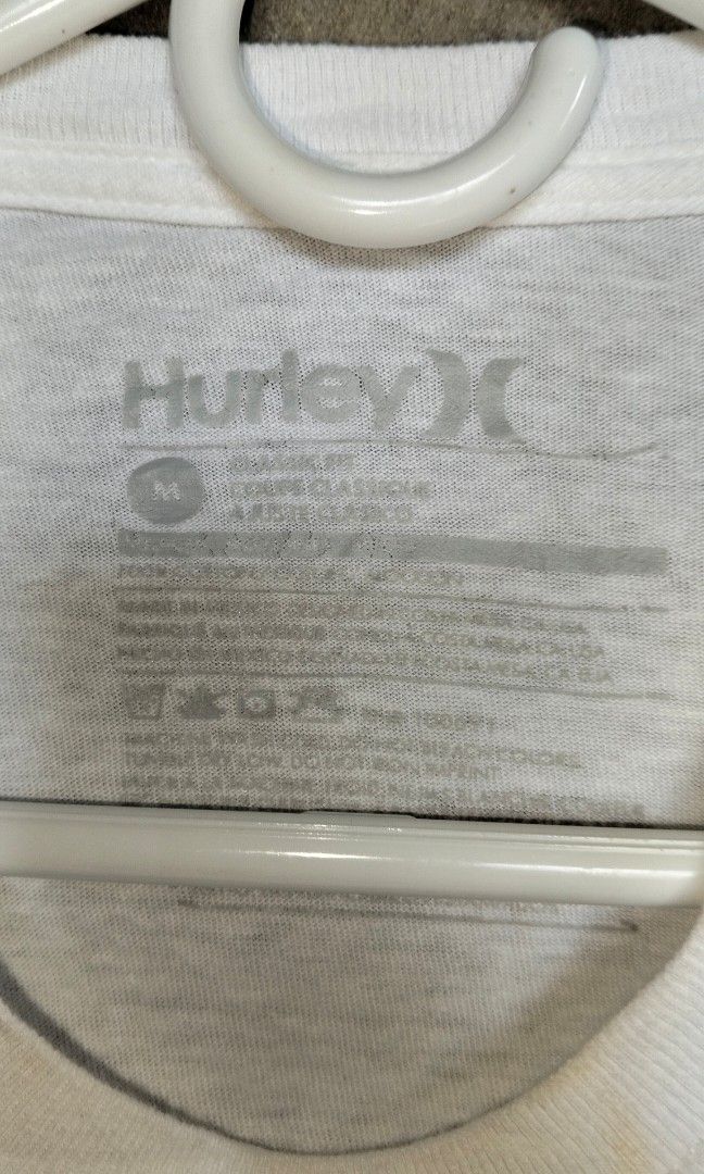 Hurley (Category: Tshirts & Polo Shirts ) located in Alaminos. Submitted by jez.18 (Listing ID 1440431263, Image 3). Description: 22x29.