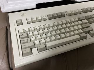 IBM Enhanced Keyboard Model M472226668814673920