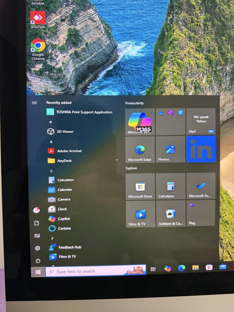 iMac  27 inch - Running on Windows 10466342487880509441