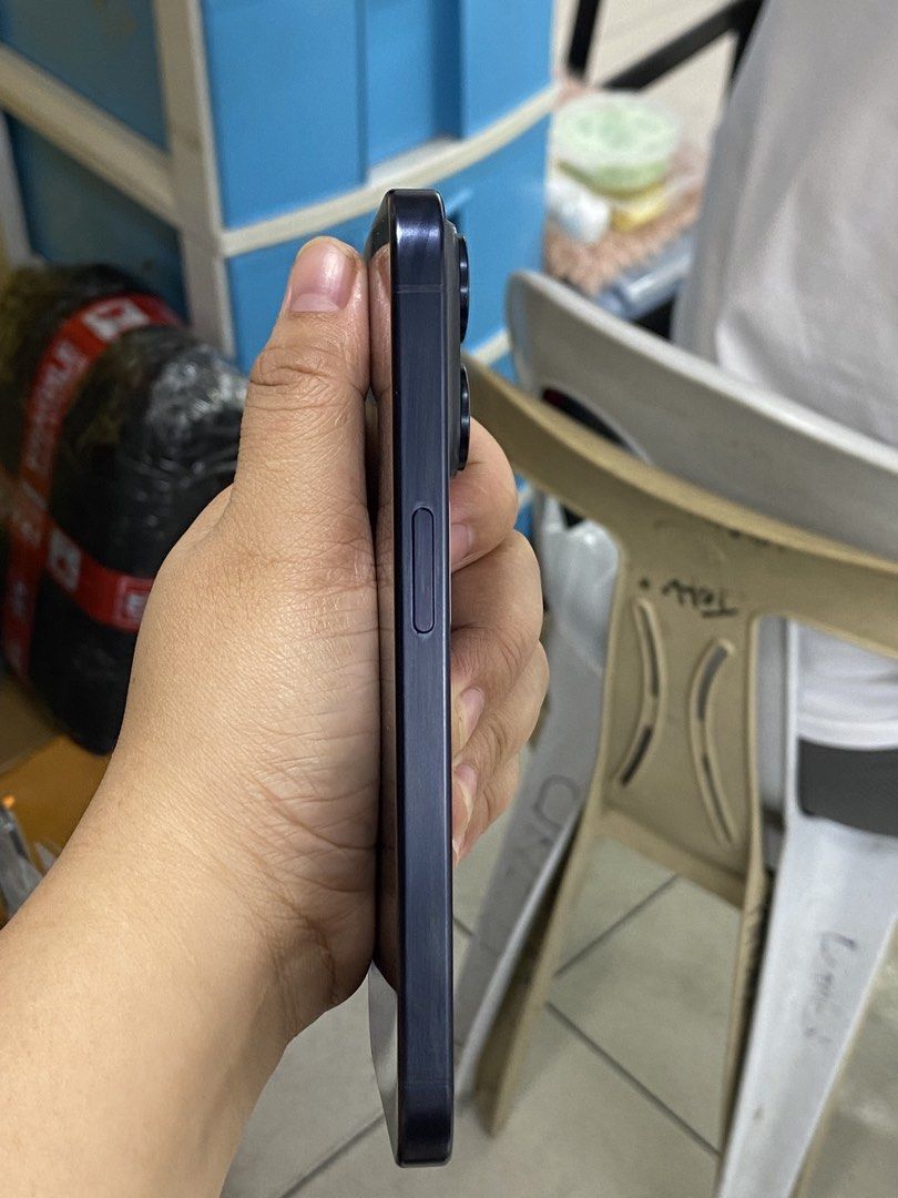IPHONE 15 PRO (Category: iPhone 15 Series) located in San Juan City. Submitted by dokiee2001 (Listing ID 1440432229, Image 3). Description: Read First OPEN FOR SWAP/SELLING: RFS: Buy And Sell iPhone 15 PRO 128GB Openline Any Sim 99%SMOOTH 99%MAKINIS / No hidden issue All Working / Good As New Never Been Repaired / Can Reset Anytime Test to sawa / Unli test Not Refurbished / Authentic Phone ✅FREE 3 UTOOLS ✅FREE APPLE WEBSITE 🛵 : Cash on delivery 