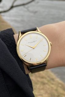 (Category: ) located in . Submitted by vintagewatchdavid (Listing ID 1440511916, Image 1). Description: .