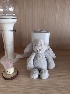 (Category: ) located in . Submitted by leeseooo (Listing ID 1440462030, Image 1). Description: .