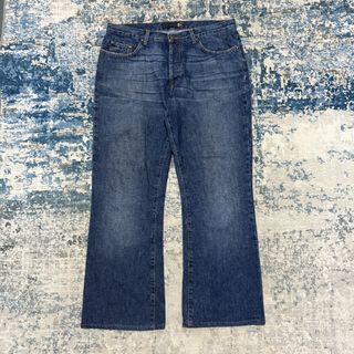 (Category: ) located in . Submitted by triplethrift_ (Listing ID 1440390229, Image 1). Description: .