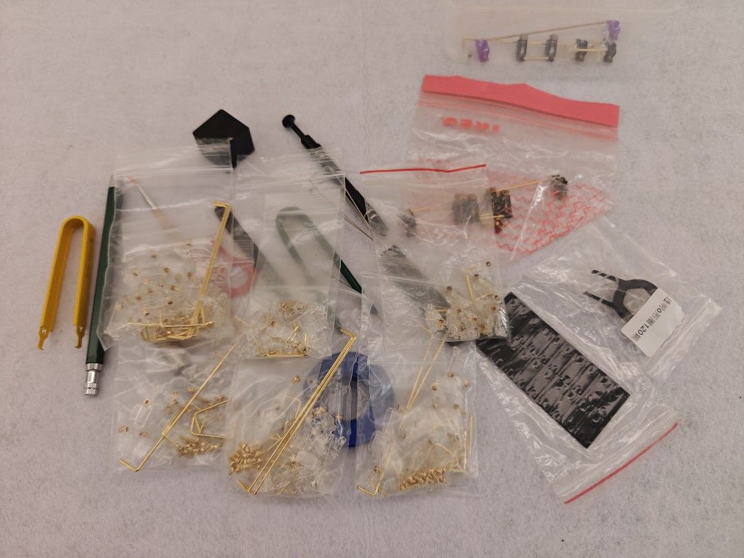 KBDfans 60% PCB with Soldering Kit and Accessories466923573174620164