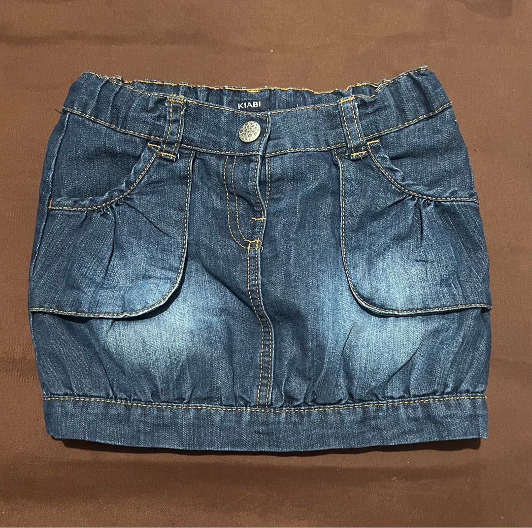 Kids Skirt (Category: Babies & Kids Fashion) located in Pasig City. Submitted by ilmsf (Listing ID 1440495662, Image 1). Description: size:3 on tag 4-5yrs old petite .