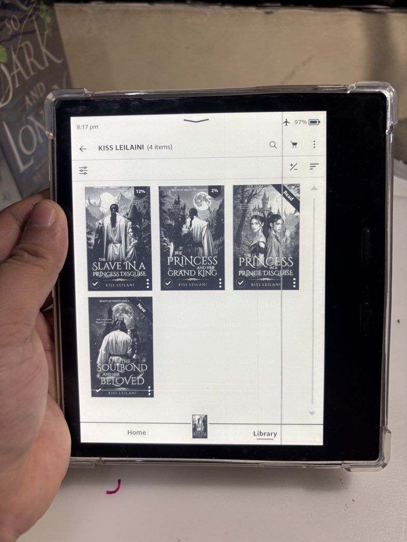 Kindle Oasis 10th Gen 32 GB (Category: Other Gadgets) located in Valenzuela. Submitted by kimmymaygarcia24 (Listing ID 1432754174, Image 3). Description: Amazon Kindle Oasis (Good Working Condition – With Screen Line) Selling my Kindle Oasis. Still fully functional and works great for reading, but it has a visible line on the screen (please check photos). The issue does not affect basic use, you can still read normally. Details: * Original Kindle