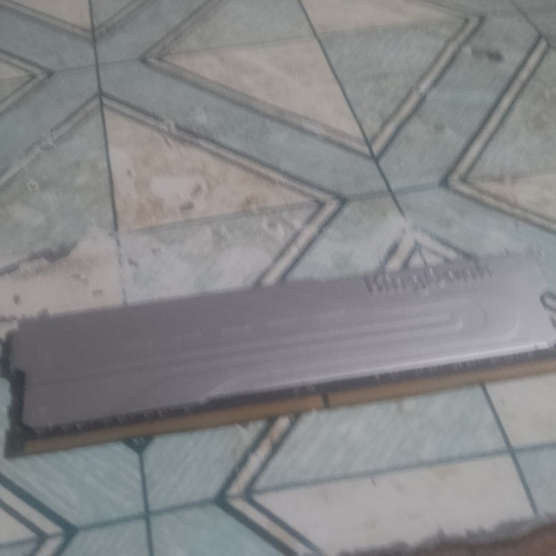KINGBANK DDR4 8GB RAM (Category: Computer Parts) located in Santa Rosa. Submitted by imrainy0295797 (Listing ID 1440498252, Image 2). Description: DDR4 RAM - 8GB Capacity - 3200MHz Speed - Tested and working - Perfect for PC upgrades.
