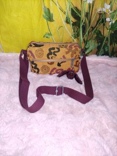 (Category: ) located in . Submitted by thrifted-sheila04 (Listing ID 1440455624, Image 1). Description: .
