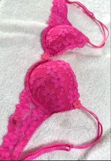 (Category: ) located in . Submitted by mooooomoo (Listing ID 1440468297, Image 1). Description: .