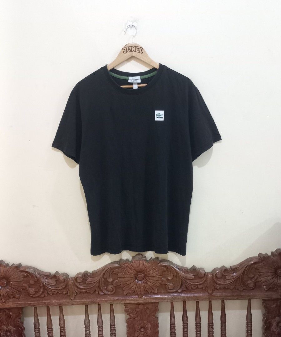 Lacoste l!ve Black T-shirt (Category: Tshirts & Polo Shirts ) located in Cebu City. Submitted by MrLiks_123 (Listing ID 1440387645, Image 2). Description: Lcoste l!ve box logo black shirt ! Large | 22½ width | 28½ length In great condition Cebu Location 📍 DM 🙇.