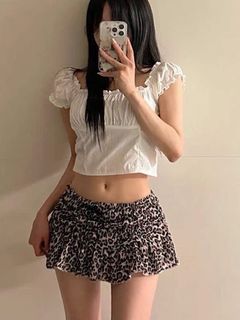 (Category: ) located in . Submitted by clothingclearancesale (Listing ID 1440559883, Image 1). Description: .