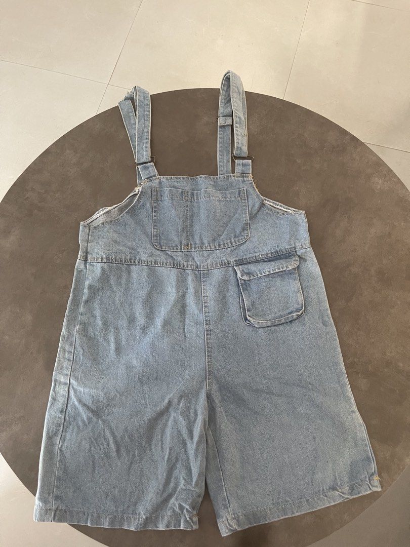 Light Wash Denim Short Overalls (Category: Jumpsuits) located in Lucena. Submitted by halfrackph (Listing ID 1440533745, Image 1). Description: Best fits: S-M Waist : up to 30” Hips: 38” - Cute light wash denim short overalls - Adjustable straps with buckle closure - Features a bib pocket and a side pocket - Ideal for casual wear - Easy to style with t-shirts or crop tops - Comfortable and practical.