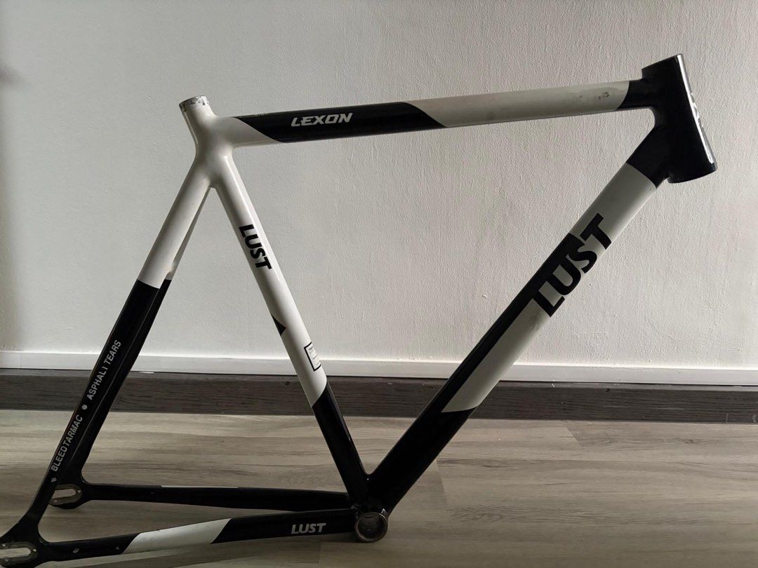 Lust frameset (Category: Bicycles) located in Singapore. Submitted by lowballerfinalboss (Listing ID 1440556264, Image 1). Description: frame and fork included no headset pm for more info listing for a friend.