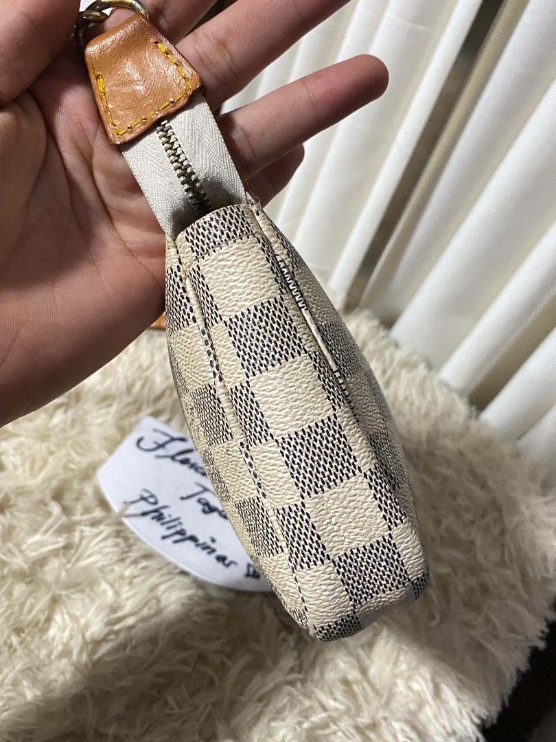 Lv kili (Category: Luxury Accessories) located in Tagum. Submitted by janmarion049706 (Listing ID 1440527746, Image 3). Description: Good condition with sign of use may kunting dirt sa may zip part matibay.