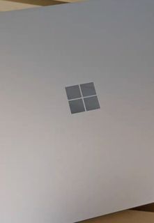 Microsoft Surface Laptop473772450791434240