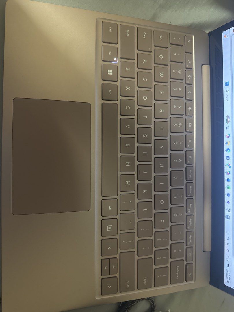 Microsoft Surface Laptop Go 3467022461954969602