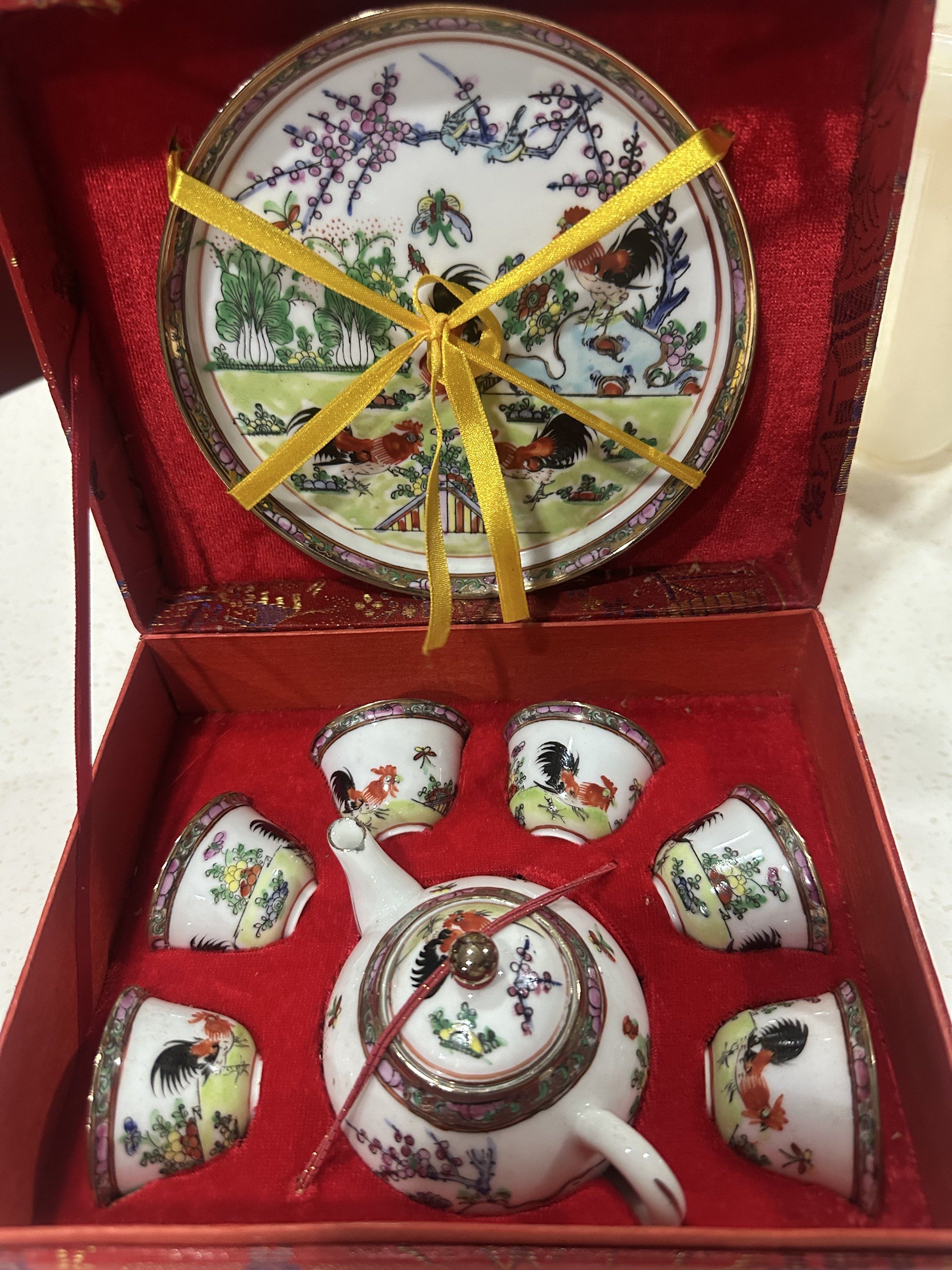 Mini Chinese Porcelain Tea Set with Gift Box466871380912394240