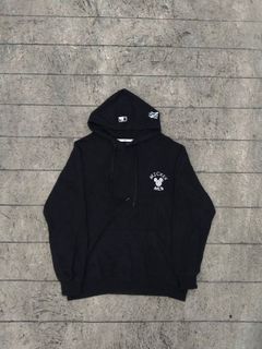 (Category: ) located in . Submitted by zeishouthriftz (Listing ID 1440442537, Image 1). Description: .