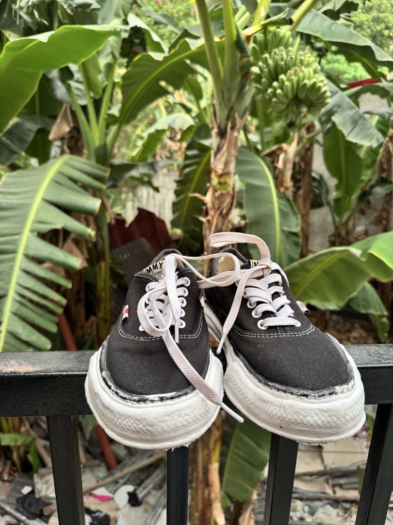 MMY MAISON MIHARA YASUHIRO BAKER OG SOLE LOW TOP SNEAKERS (Category: Sneakers) located in Manila. Submitted by thevintage90_sretro. (Listing ID 1440506607, Image 3). Description: MMY MAISON MIHARA YASUHIRO BAKER OG SOLE LOW TOP SNEAKERS SIZE 40 FIT 8us LEGIT DM.