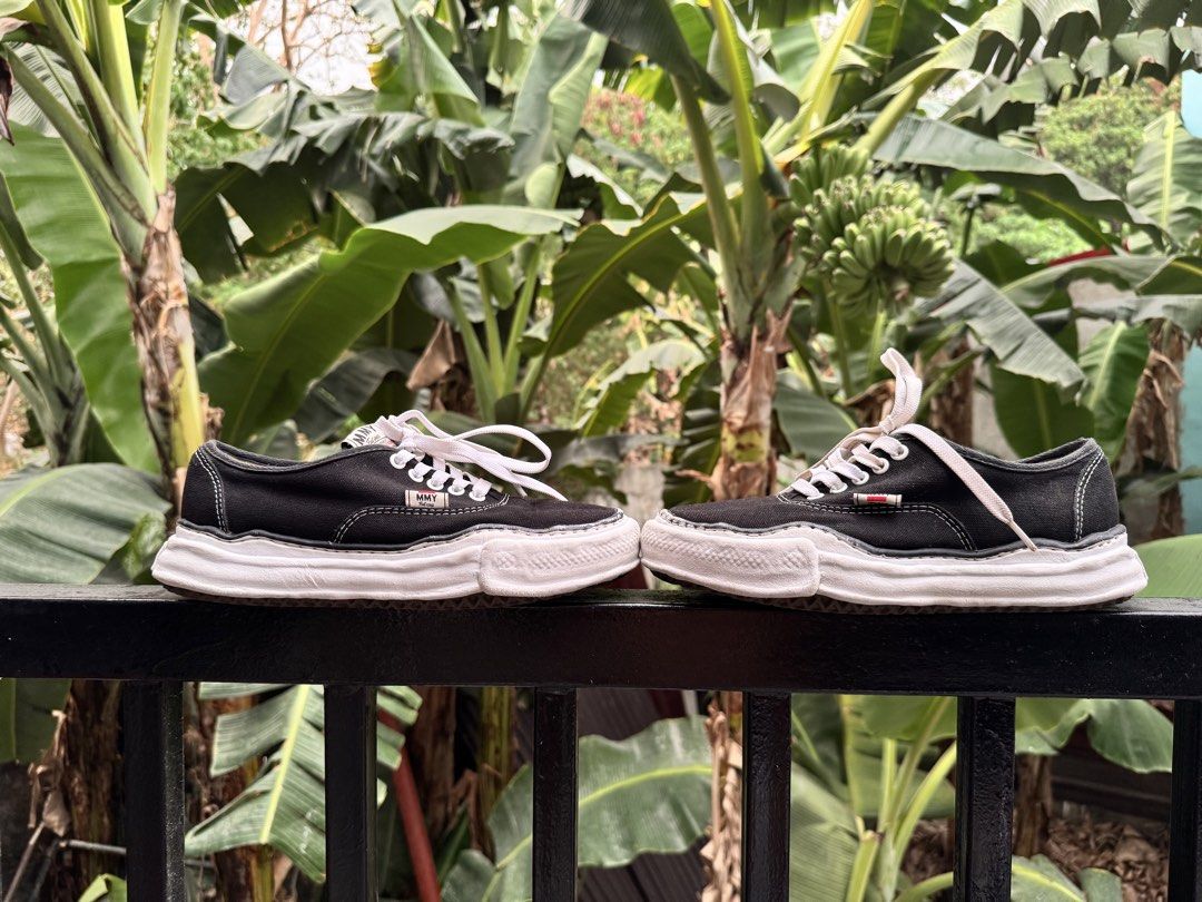 MMY MAISON MIHARA YASUHIRO BAKER OG SOLE LOW TOP SNEAKERS (Category: Sneakers) located in Manila. Submitted by thevintage90_sretro. (Listing ID 1440506607, Image 1). Description: MMY MAISON MIHARA YASUHIRO BAKER OG SOLE LOW TOP SNEAKERS SIZE 40 FIT 8us LEGIT DM.