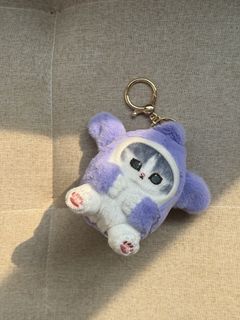 (Category: ) located in . Submitted by shopkimi (Listing ID 1440460581, Image 1). Description: .