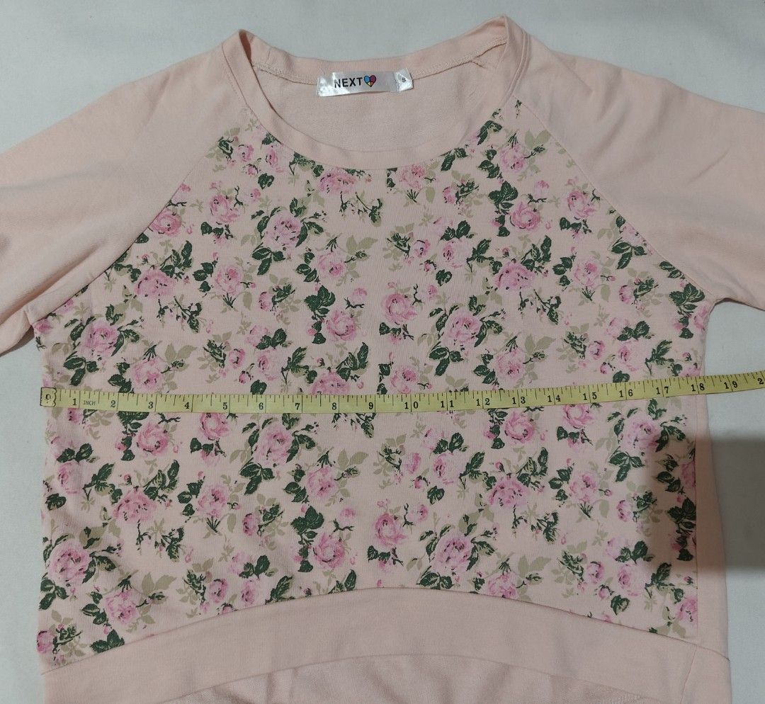 NEXT Pull Over (Category: Longsleeves) located in Caloocan City. Submitted by legit_store (Listing ID 1440480803, Image 3). Description: ☑️ LAST PRICE POSTED ❗ ☑️ Please manage your expectations since all items are preloved ☑️ Please be considerate if there's any unnoticed flaws on your orders.
