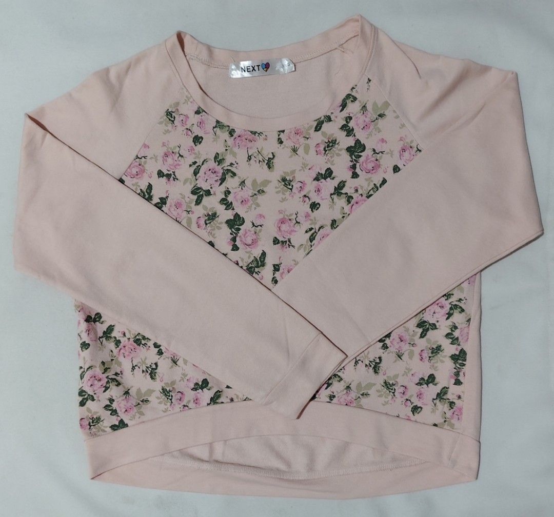 NEXT Pull Over (Category: Longsleeves) located in Caloocan City. Submitted by legit_store (Listing ID 1440480803, Image 1). Description: ☑️ LAST PRICE POSTED ❗ ☑️ Please manage your expectations since all items are preloved ☑️ Please be considerate if there's any unnoticed flaws on your orders.
