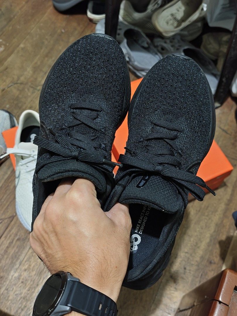 Nike React Infinity Run Flyknit 3 (sz9.5) (Category: Sneakers) located in Pasay City. Submitted by itsmekroy (Listing ID 1440529896, Image 2). Description: - Nike React Infinity Run Flyknit 3 - Color: Black - Size: US Men's 9.5 - Ideal for running and everyday wear - Comes with original box - Please check photos for condition details Payment: Bpi / Gcash Delivery: Lalamove Meet up: Merville Park Parañaque Thanks!.