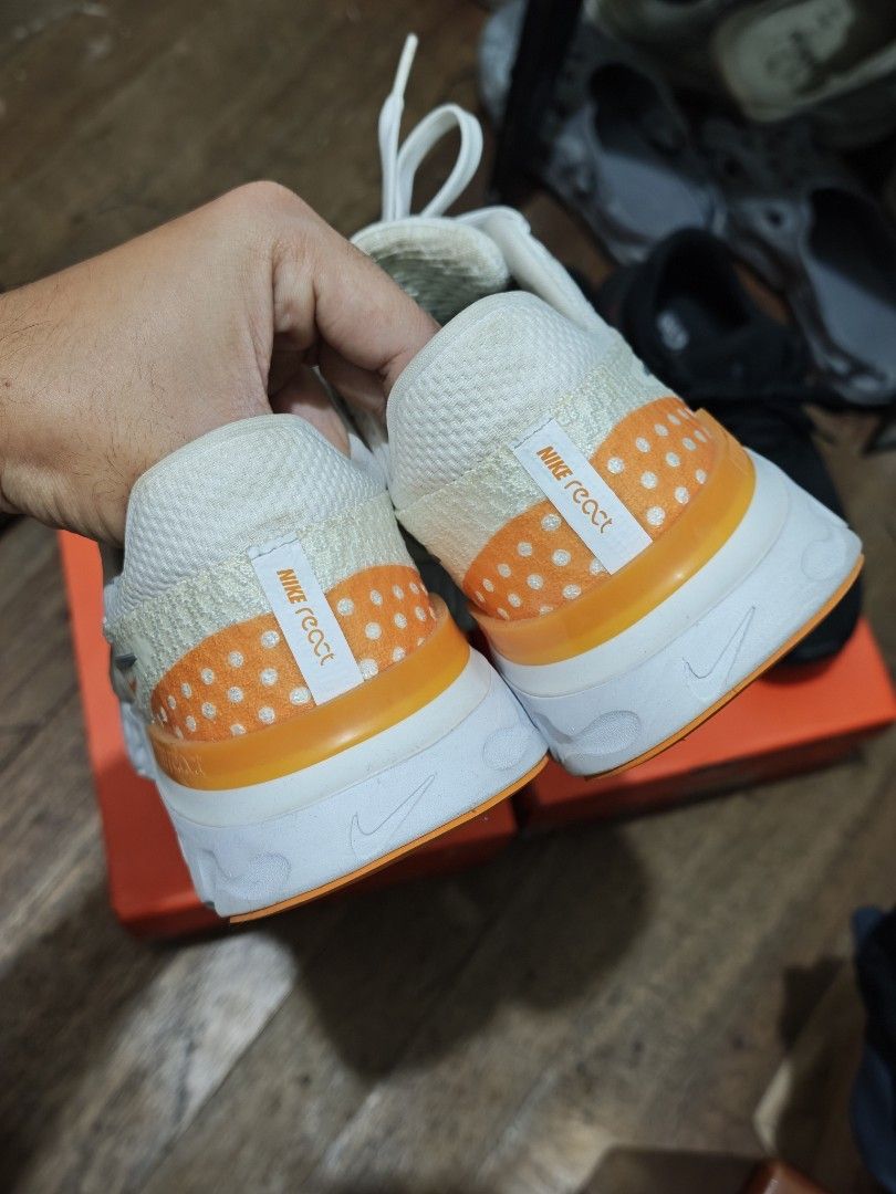 Nike React Infinity Run Flyknit 3 (sz9.5) (Category: Sneakers) located in Pasay City. Submitted by itsmekroy (Listing ID 1440543626, Image 2). Description: - Nike React Infinity Run Flyknit 3 - Color: White with orange accents - Size: 9.5 US Men - Ideal for running and everyday wear - Features excellent cushioning and support - Comes with the original box - Ready for your next run! Payment: Bpi / Gcash Delivery: Lalamove Meet up: Merville Park Pa