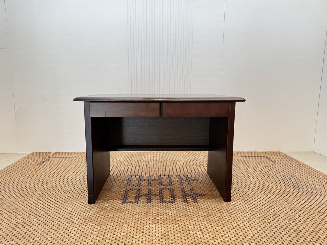 Office Table (Category: Tables & Sets) located in Quezon City. Submitted by matetdevis13 (Listing ID 1440573667, Image 1). Description: Classic Office Table Price: 5,500 L43.5 x W25.5 x H29 In good condition Code JMD20-J237.