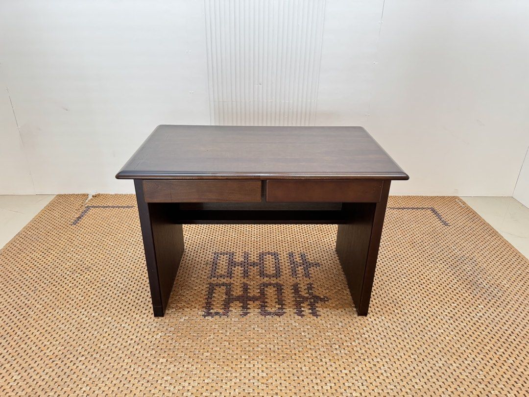 Office Table (Category: Tables & Sets) located in Quezon City. Submitted by matetdevis13 (Listing ID 1440573667, Image 2). Description: Classic Office Table Price: 5,500 L43.5 x W25.5 x H29 In good condition Code JMD20-J237.