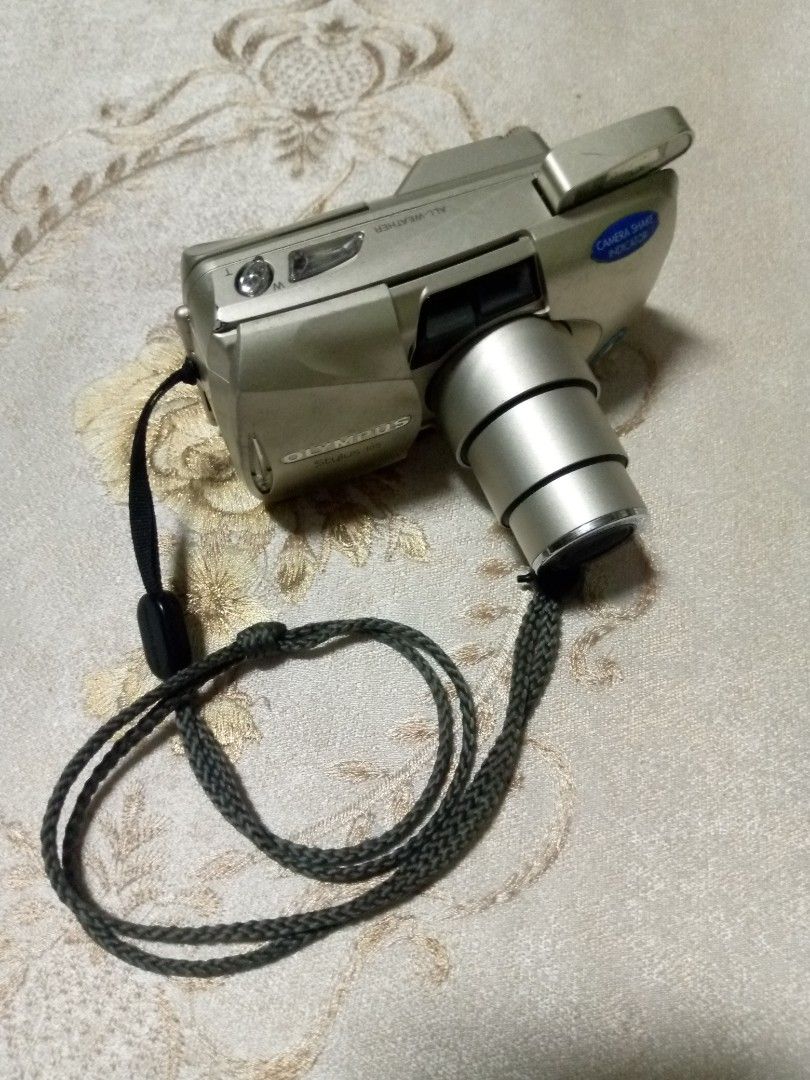 Olympus Stylus 105 Film Camera (Category: Cameras) located in Manila. Submitted by bobby_nebab (Listing ID 1440389905, Image 2). Description: Items is in good working condition ,second hand. All function are working clean view finder. Battery,strap and pouch included DM sa intresado 09231015528 .