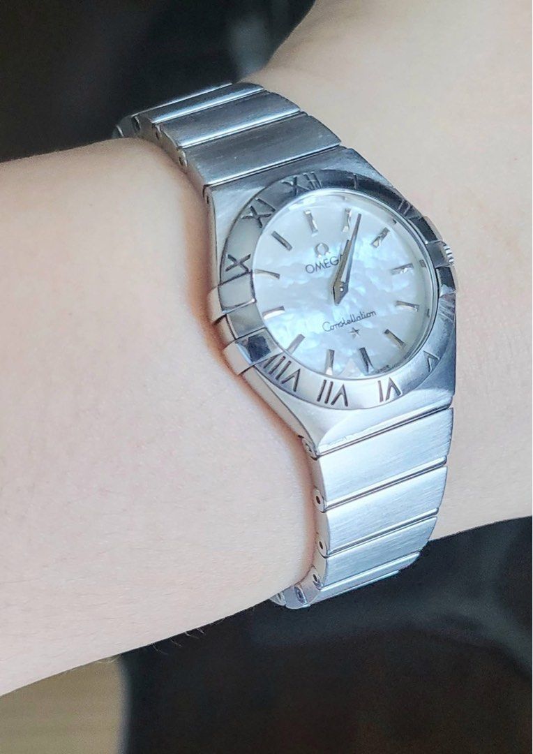 Omega Constellation (Category: Luxury Watches) located in Manila. Submitted by junri0 (Listing ID 1440544021, Image 3). Description: ❗️❗️₱80,000❗️❗️ Omega Constellation Quartz Mother of Pearl Dial Watch for Women -White Mother of Pearl Dial and Bezel Engraved with Roman Numerals -Known for its signature "griffes" or claws on the bezel -Ref # 123.10.27.60.05.001 -27mm Case Diameter -Fit up to 17.5cm -Swiss Made -With Box and Manual -Excellent Cond