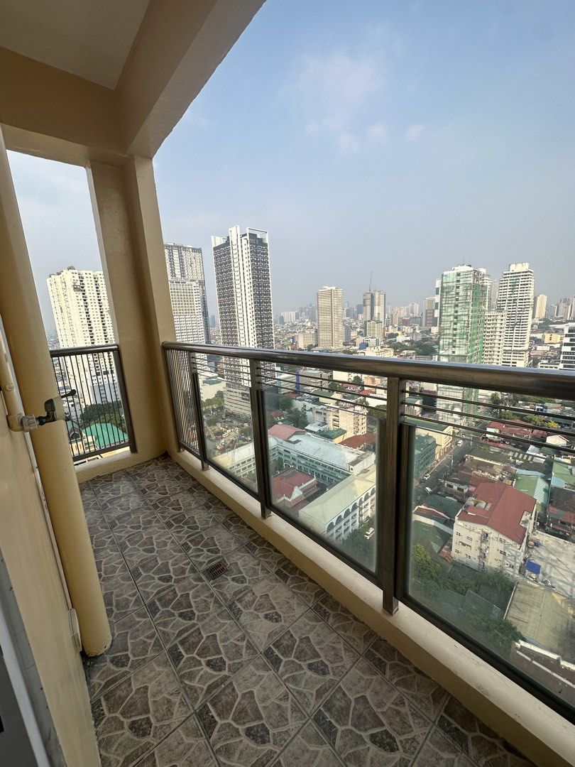 one bedroom condo unit for sale Birch tower condo (Category: Apartments & Condos) located in Manila. Submitted by ronald.pontuya (Listing ID 1385045351, Image 3). Description: one bedroom corner unit with balcony for sale just a walk to Robinsons Manila .