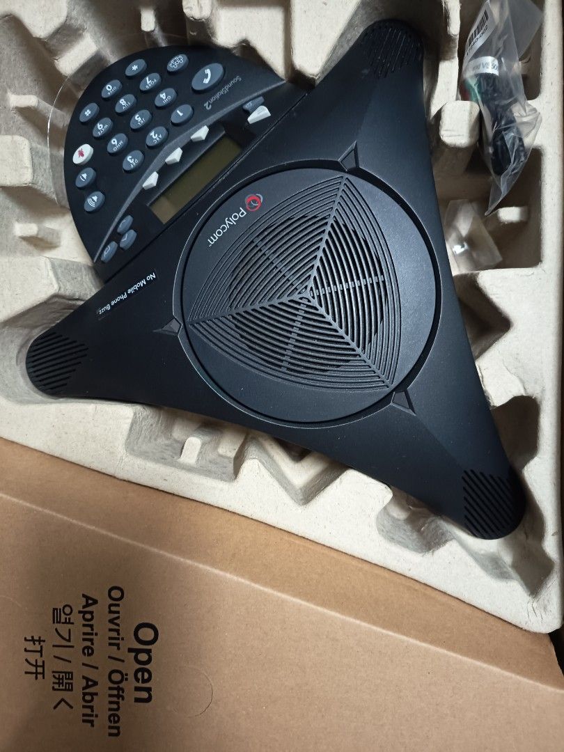 Polycom SoundStation 2 Full Duplex Conference Phone466815442549493762