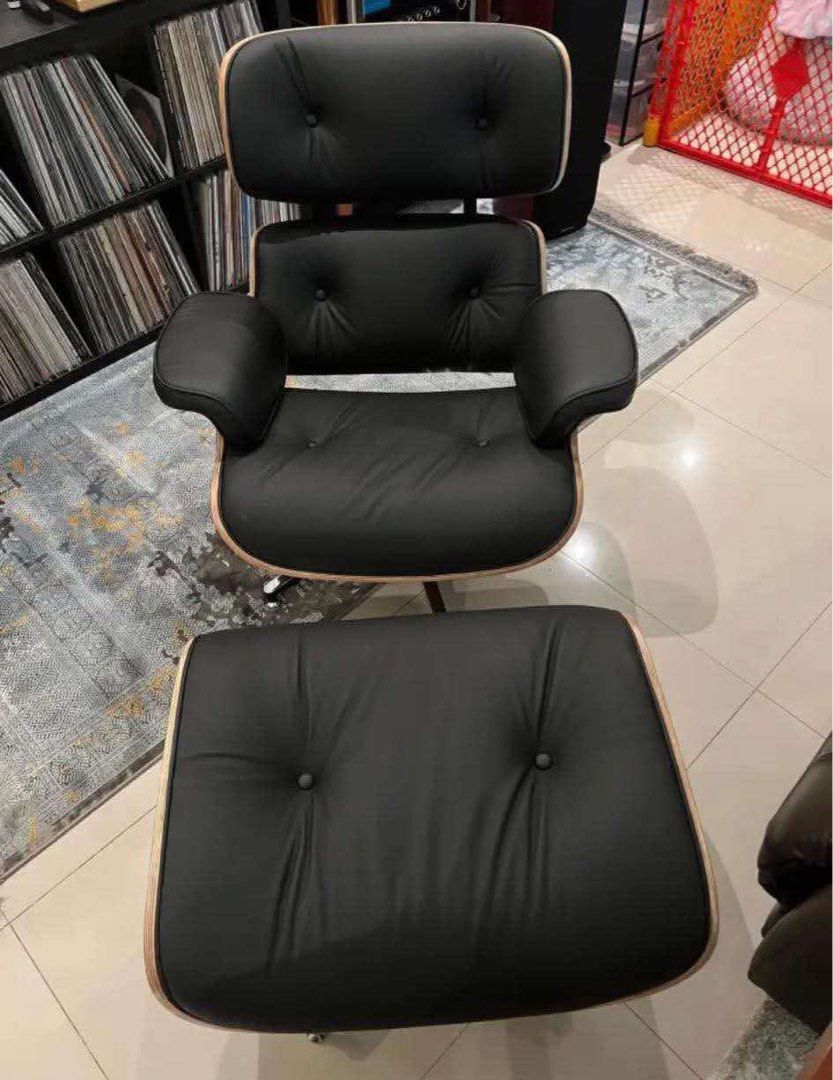 PU Leather Eames Lounge Chair (Category: Chairs) located in Valenzuela. Submitted by jhagonzales (Listing ID 1440420344, Image 3). Description: .