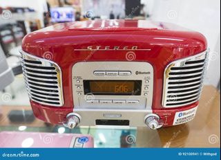 收音機473402300474992640