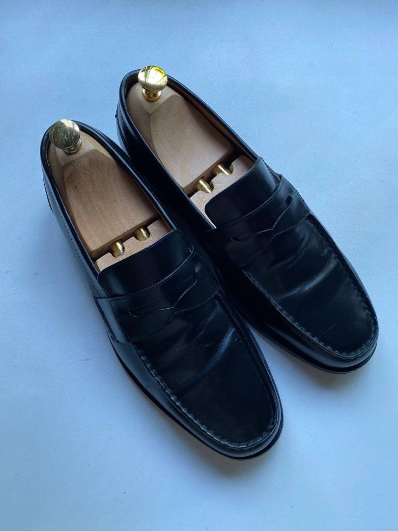 Rockport Black Heavy Loafers (Category: Casual Shoes) located in Cagayan de Oro. Submitted by thrift_crate.ph (Listing ID 1440560193, Image 3). Description: 𝐒𝐢𝐳𝐞: 8US / 26cm 𝐂𝐨𝐧𝐝𝐢𝐭𝐢𝐨𝐧 𝐫𝐚𝐭𝐞: 10/10 𝐂𝐨𝐥𝐨𝐫 𝐫𝐚𝐭𝐞: 10/10 Issue/s: Minimal heel drag.