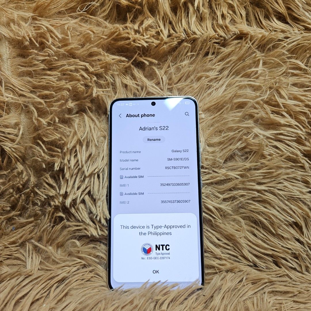 Samsung Galaxy S22 5G (Category: Samsung) located in Quezon City. Submitted by freeforceg91049 (Listing ID 1440562299, Image 3). Description: Samsung Galaxy S22 5G No issue 8gb ram/ 256gb rom Snapdragon 8 gen 1 3700 mAh With few signs of usage W/ premium case Available meetup, COD or COP 📍Bagong Silangan, QC.