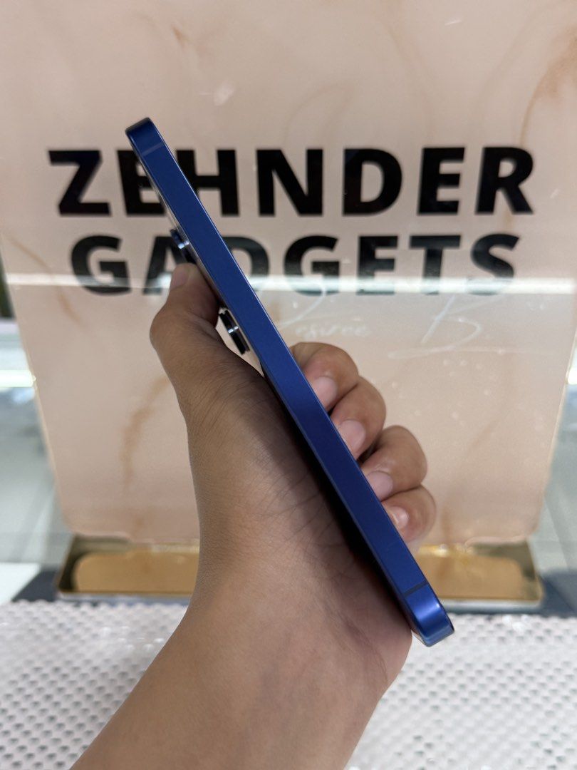 SAMSUNG S25 12/512GB OPENLINE (NTC APPROVED) (Category: Samsung) located in San Juan City. Submitted by desireebayal96 (Listing ID 1440501452, Image 2). Description: SAMSUNG GALAXY S25 * NTC APPROVED * 12/512GB * OPENLINE * DUAL SIM (OPENLINE BOTH PHYSICAL SIM) * 50MP * 4000mAh * 98% SMOOTH * NO ISSUE * NO HISTORY OF REPAIR * NO AMOLED BURN * NO DEAD PIXEL * WITH CORD TYPE-C OPEN FOR COD SAME DAY DELIVERY PLUS SHIPPING FEE MESSAGE ME DIRECTLY FOR