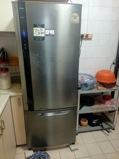 (Category: ) located in . Submitted by ramesh.race (Listing ID 1440472865, Image 1). Description: .