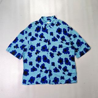 (Category: ) located in . Submitted by curated.rags (Listing ID 1440575235, Image 1). Description: .