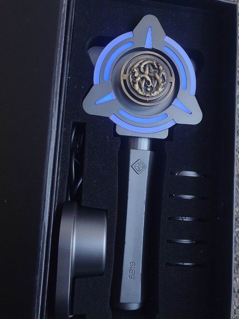 SB19 Lightstick Elesbi Dusk v4 remote controlled (Category: Lighting) located in Manila. Submitted by ali_suson (Listing ID 1440560230, Image 1). Description: .