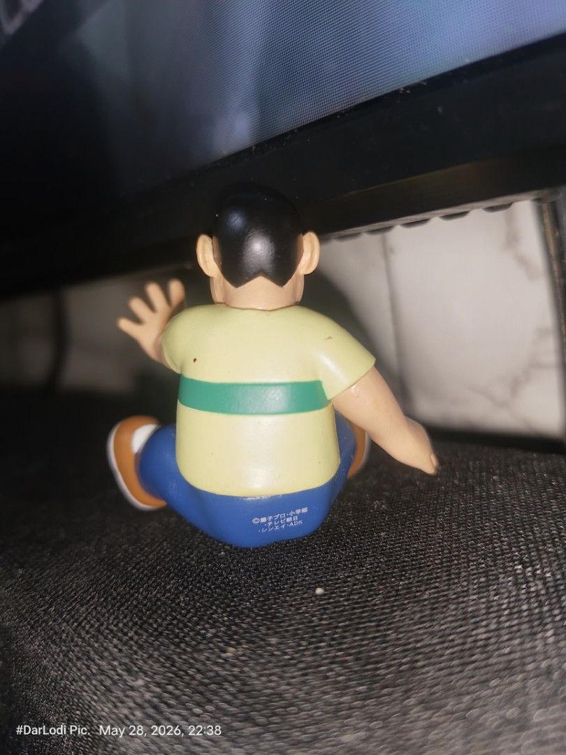 Scared Damulag (Good find) (Category: Vintage Collectibles) located in Pasay City. Submitted by mancave07 (Listing ID 1440538629, Image 3). Description: - Unusual Damulag (scared) - Dynamic pose: hand raised, mouth open - Perfect small collectible for any Doraemon enthusiast.