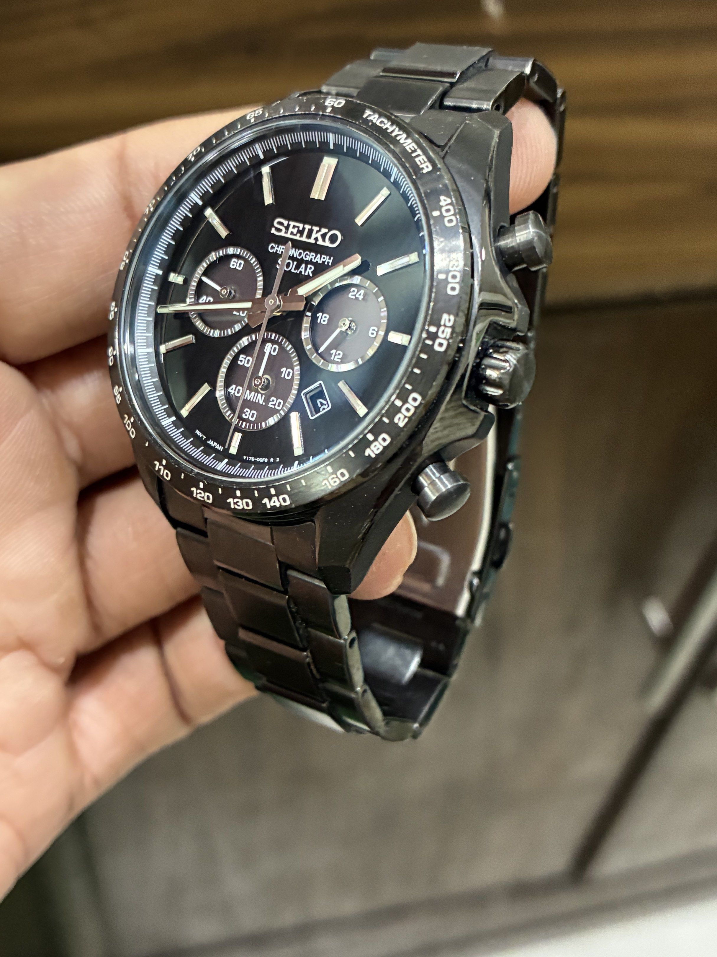 Seiko Solar Chronograph Mens 18cmOnly (Category: Men's Watches) located in Manila. Submitted by tictac921 (Listing ID 1440425347, Image 3). Description: .