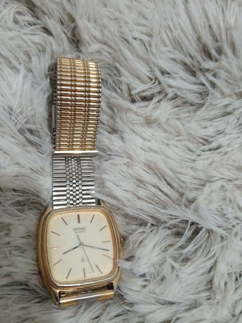 Seiko vintage watch (Category: Luxury Watches) located in Batangas. Submitted by girlmeetspurple (Listing ID 1440459114, Image 2). Description: .