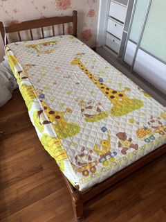 (Category: ) located in . Submitted by giftable (Listing ID 1440387332, Image 1). Description: .