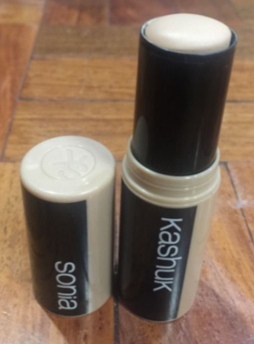 Somia Kashuk Foundation Stick Latte 13 (Category: Makeup) located in Manila. Submitted by memorylanestore (Listing ID 1440418794, Image 3). Description: Sonia Kashuk - Undetectable Foundation Stick Shade : Latte 13 / Size - 0.12oz / 3.4g Multi-tasking foundation, Portable Lightweight Stick , To create a perfect skin tone & absorbs excessive oil, leaving skin with a stunning natural beautiful Satin finish. Formulated for all skin types, this cream