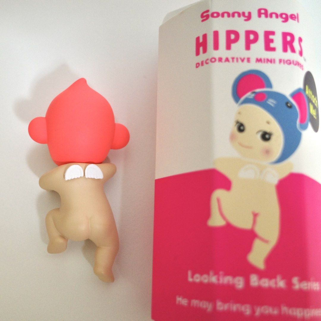 Sonny Angel Hipper Looking Back Series - Monkey 🐵 (Category: Designer & Blind Box Toys) located in Singapore. Submitted by bblondedd (Listing ID 1440472327, Image 2). Description: + $3.50 for smartpac tracked mailing - Sonny Angel Hipper from the Looking Back Series - Decorative mini figure - Cute monkey character - Red head and yellow ears - Features small white wings on its back - Original packaging included - Believed to bring happiness!.