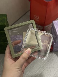 (Category: ) located in . Submitted by ownerofxenailssg (Listing ID 1440520551, Image 1). Description: .